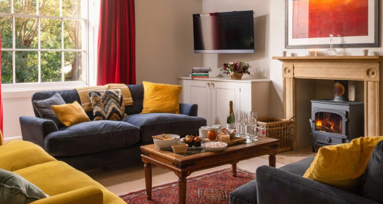 Relax-in-Sitting-Room-Bridge-House-780x780