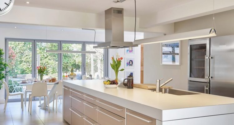 The-Chase81993-780x780